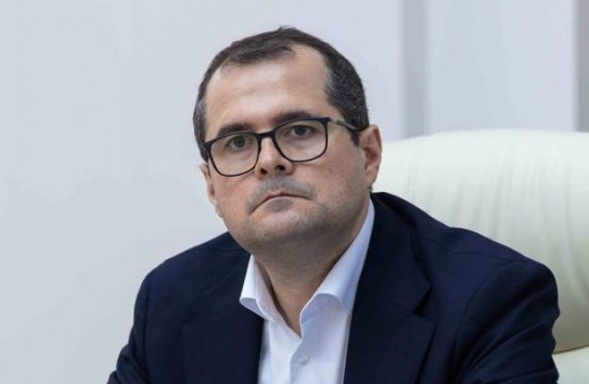 {Тофан не теряет надежды продать гостиницу "Заря"} Молдавские Ведомости