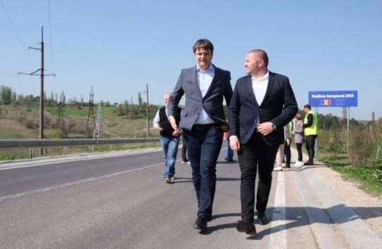 {"Европейская дорога" разрушилась за два года} Молдавские Ведомости
