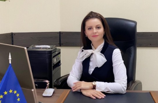 {Бывшая вице-примар Ирина Гутник восстановлена в должности} Молдавские Ведомости
