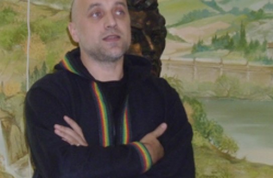 {Захар Прилепин: «Люди поворачиваются лицом к Сталину не от сладкой жизни»} Молдавские Ведомости