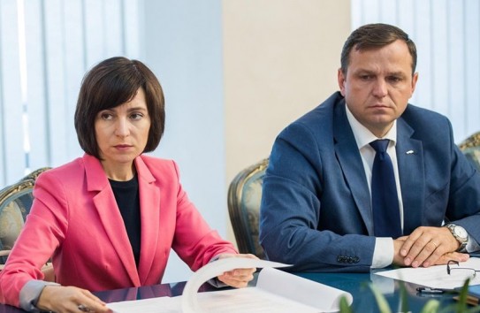 {Прогулки молдавских политиков по тонкому льду} Молдавские Ведомости