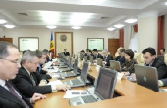 {Либералы против либерализации} Молдавские Ведомости