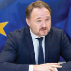 Еврокомиссар: Наши дети будут жить хуже нас 